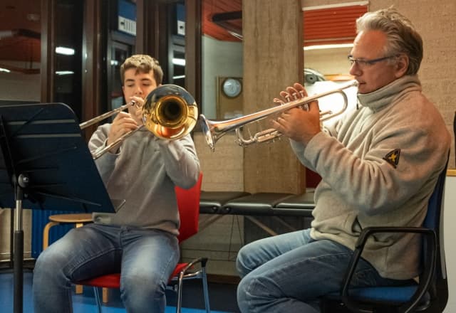 Trompet/Hoorn/Tuba/Trombone: duo tussen trombone en trompet