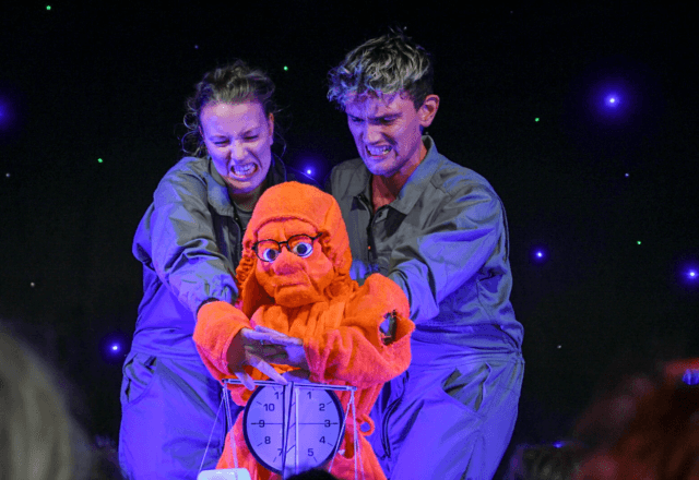 Theater voorstelling Sirius en de Spacecowboy (scene foto 1)