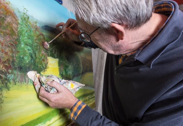 Tekenen/schilderen voor beginners & gevorderden man die schildert