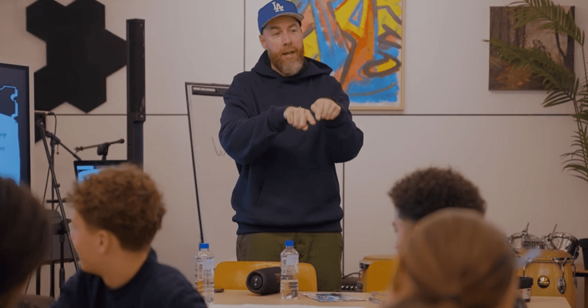 Video bij "Hiphop Comics"